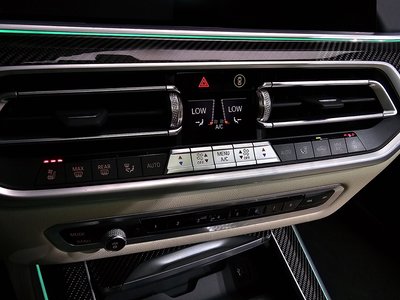 2022 BMW X5 — миниатюра 34