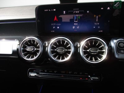 2025 Mercedes-BENZ GLB — миниатюра 36