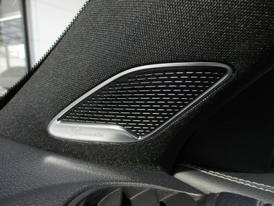2025 Mercedes-BENZ GLB — миниатюра 24