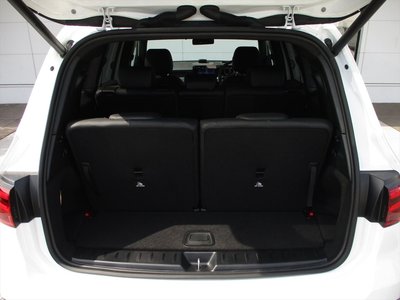 2025 Mercedes-BENZ GLB 照片 9