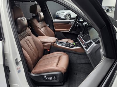 2024 BMW X5 — миниатюра 16