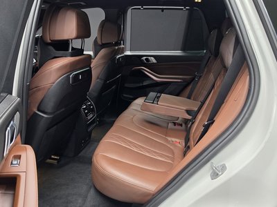 2024 BMW X5 — миниатюра 17