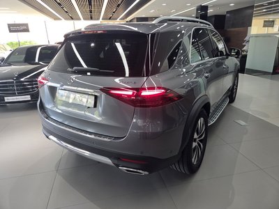 2025 Mercedes-BENZ GLE — миниатюра 19