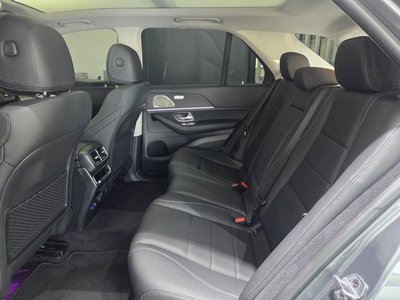 2025 Mercedes-BENZ GLE — миниатюра 12