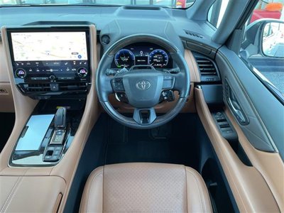 TOYOTA VELLFIRE - 10