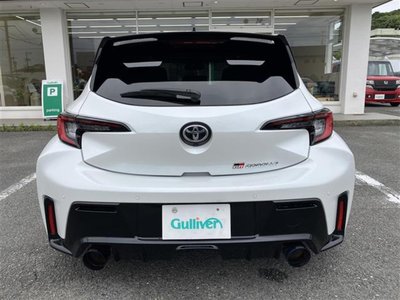 2023 Toyota GR COROLLA photo 7