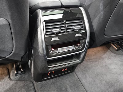 2025 BMW X5 thumbnail 27