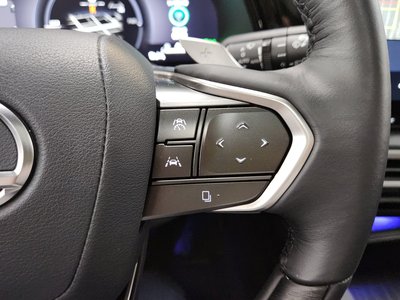 صورة مصغرة 17 لـ 2025 Lexus RX