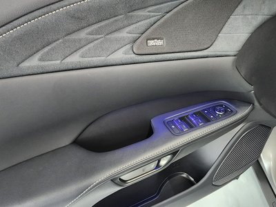 صورة مصغرة 12 لـ 2025 Lexus RX