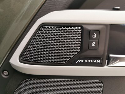 2020 LAND Rover DEFENDER 缩略图 11