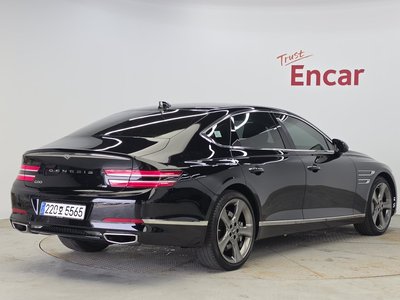 GENESIS G80 (RG3) - 3