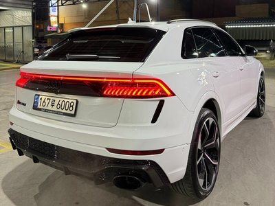 AUDI RS Q8 - 3