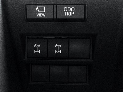 2023 Toyota LAND CRUISER 300 缩略图 32