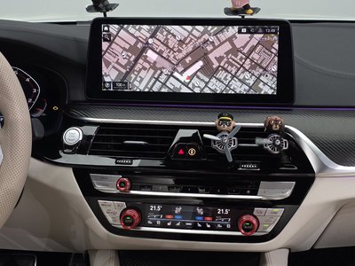 صورة مصغرة 15 لـ 2020 BMW 5 SERIES