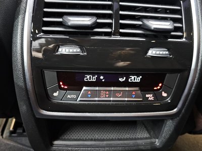 2025 BMW X5 缩略图 19