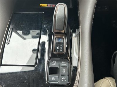 صورة 9 لـ 2023 TOYOTA ALPHARD