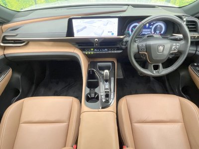 صورة 2 لـ 2024 Toyota CROWN SPORT