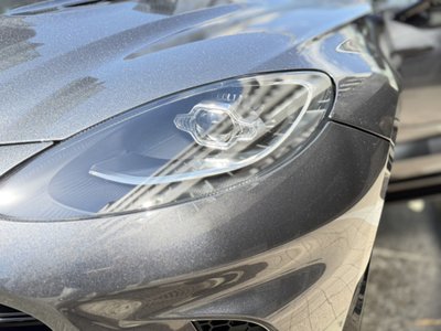 صورة 14 لـ 2025 Aston Martin DBX