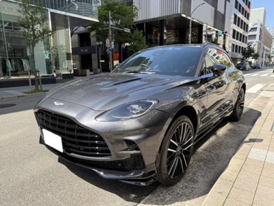صورة 4 لـ 2025 Aston Martin DBX