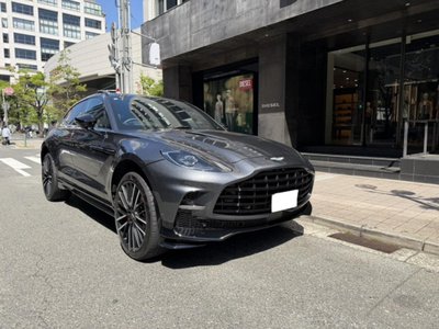 صورة 1 لـ 2025 Aston Martin DBX