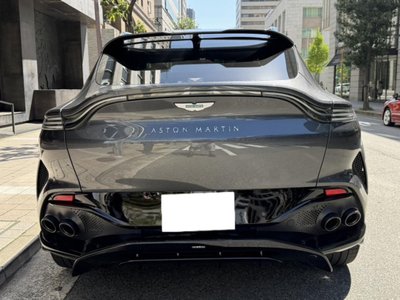 صورة 6 لـ 2025 Aston Martin DBX
