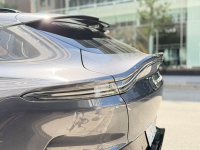صورة مصغرة 22 لـ 2025 Aston Martin DBX
