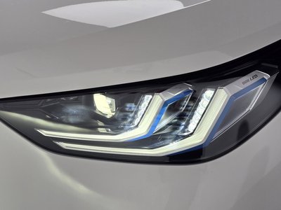 2025 BMW X3 — фото 9