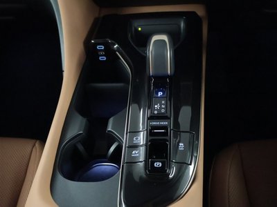 صورة مصغرة 16 لـ 2024 Toyota CROWN SPORT