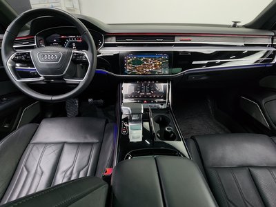AUDI A8 - 5