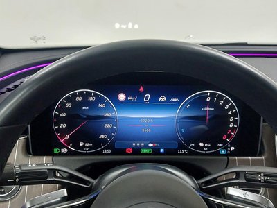 MERCEDES-BENZ E-CLASS - 8