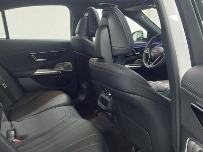 MERCEDES-BENZ E-CLASS - 10