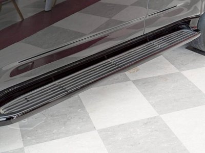 TOYOTA LAND CRUISER 300 - 10