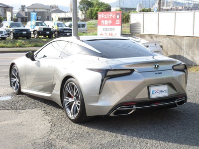 2017 Lexus LC thumbnail 13