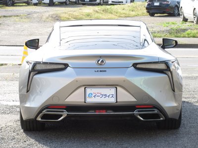 2017 Lexus LC thumbnail 11