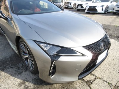 2017 Lexus LC thumbnail 21