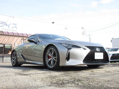 2017 Lexus LC thumbnail 18