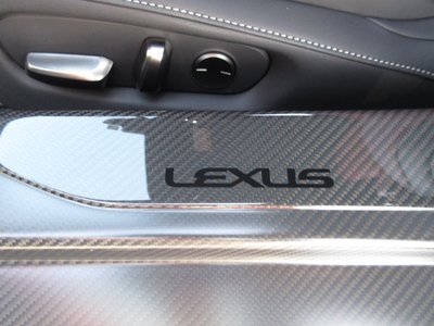 2017 Lexus LC thumbnail 66