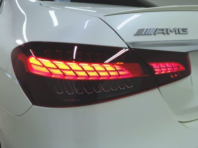 MERCEDES-BENZ E-CLASS - 5