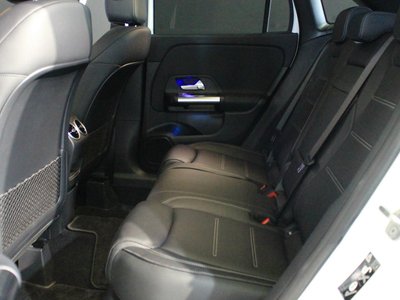 2026 Mercedes-BENZ GLA — миниатюра 13