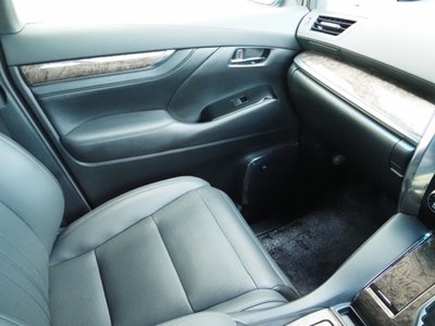 صورة مصغرة 65 لـ 2023 Toyota ALPHARD