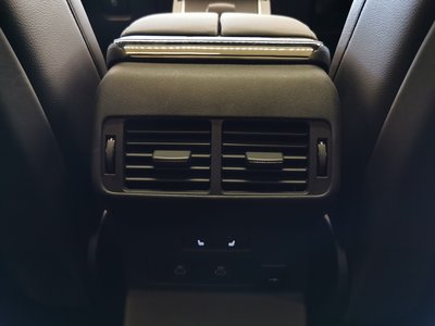 2024 LAND Rover RANGE ROVER VELAR — миниатюра 13