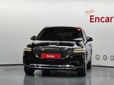 صورة 2 لـ 2023 Genesis GV70
