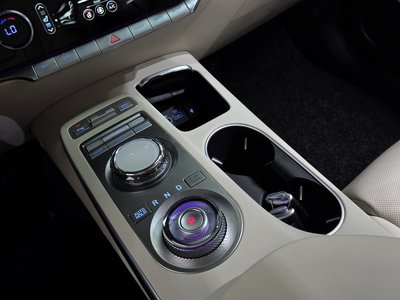 صورة مصغرة 12 لـ 2023 Genesis GV70