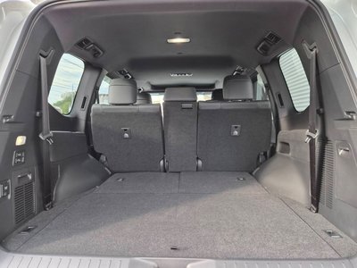 2024 Toyota LAND CRUISER 300 thumbnail 11