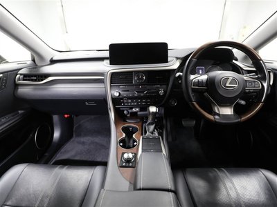 2021 Lexus RX — миниатюра 18
