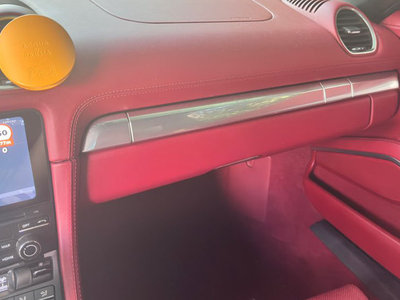 صورة مصغرة 13 لـ 2023 Porsche 718