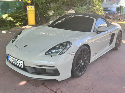 صورة 5 لـ 2023 Porsche 718