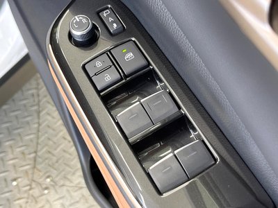 2024 Toyota CROWN SPORT 缩略图 39