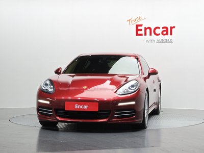 PORSCHE PANAMERA - 2