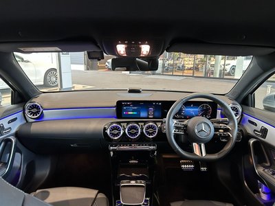 2025 Mercedes-BENZ A-CLASS 缩略图 34